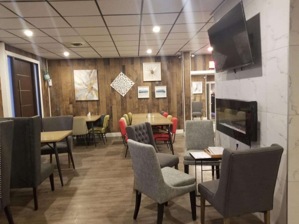 7 Day'S Hotel Lamont Ngoại thất bức ảnh
